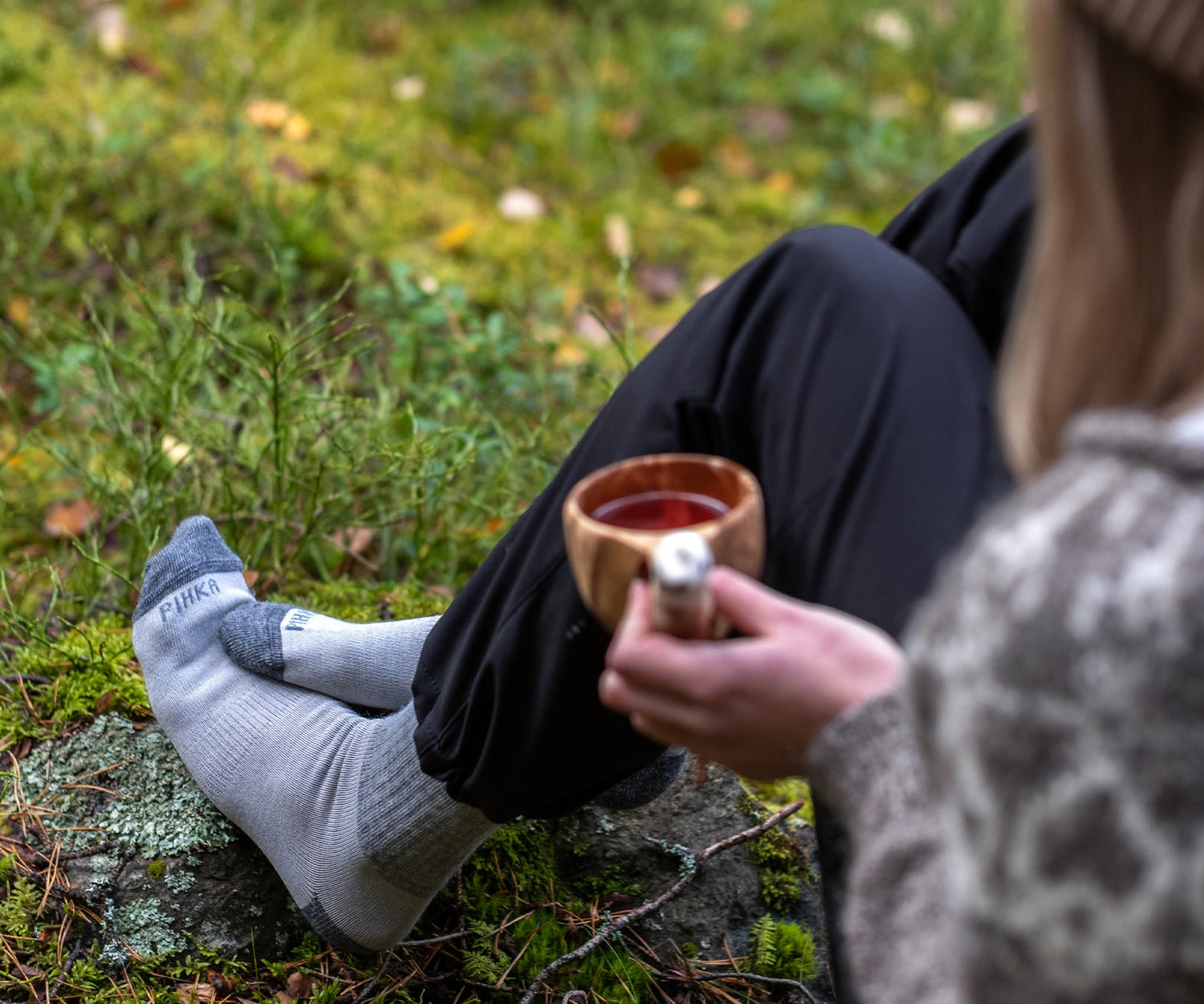 Pihka-sukista hoivaa kuiville, jopa halkeileville jaloille