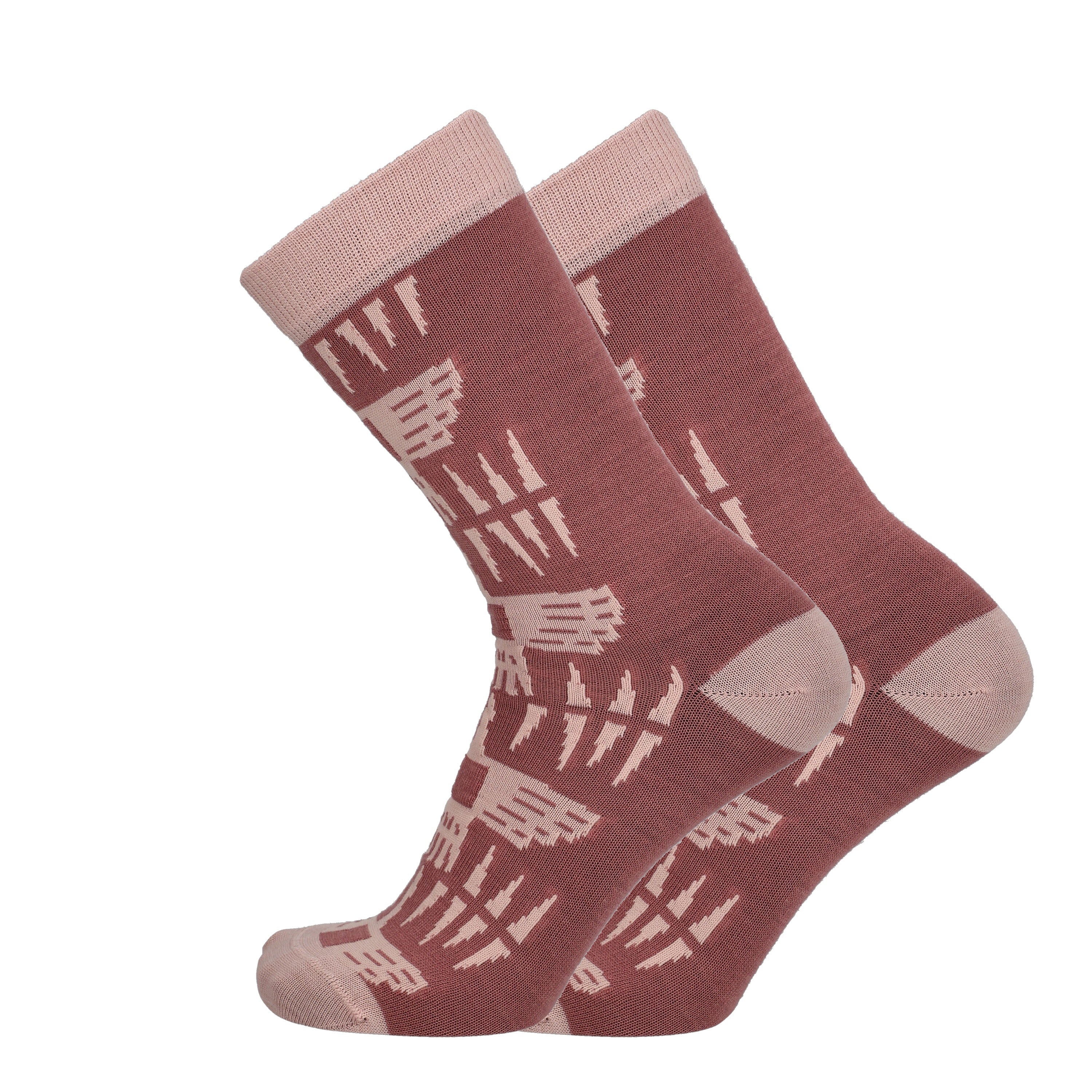 Sukkamestarit | Kalevala Sotka's Stream - patterned socks, merino wool